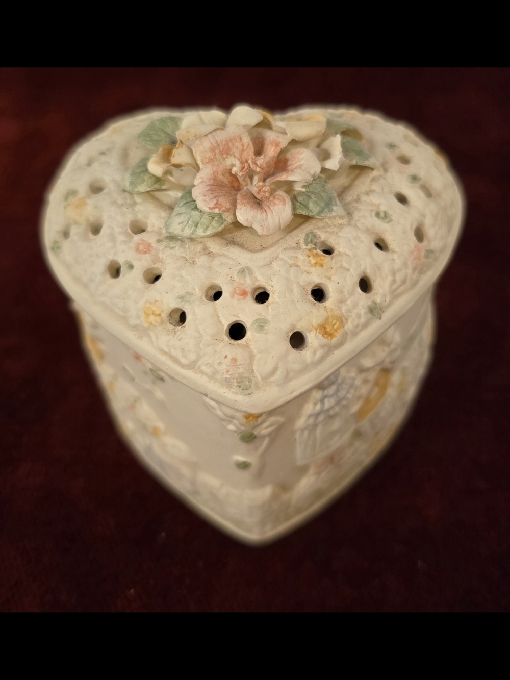 Vintage Cottagecore Bisque Porcelain Heart Shaped Trinket Box Scent Diffuser